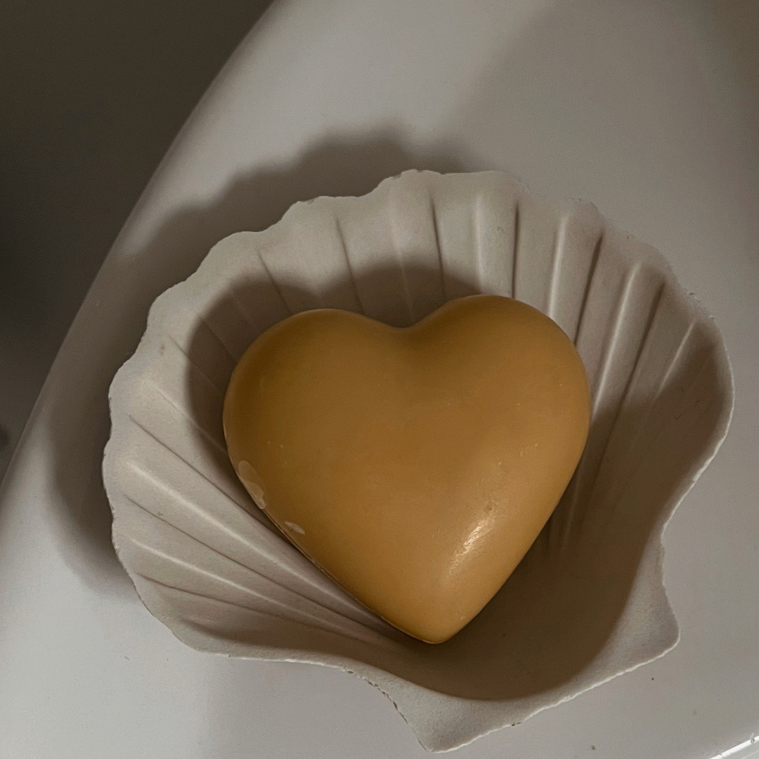 French Vintage Porcelain Shell Dish